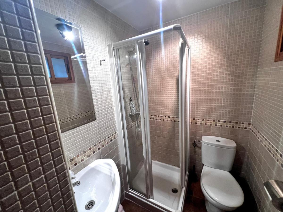 Destino Deluxe Plaza De Santiago - 3 Hab Apartman Caces Kültér fotó